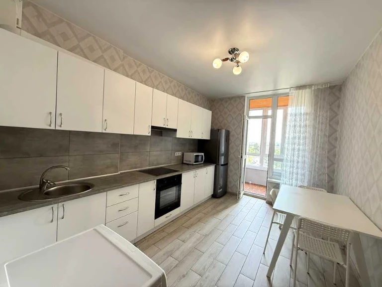 Apartment. Kahovska st.