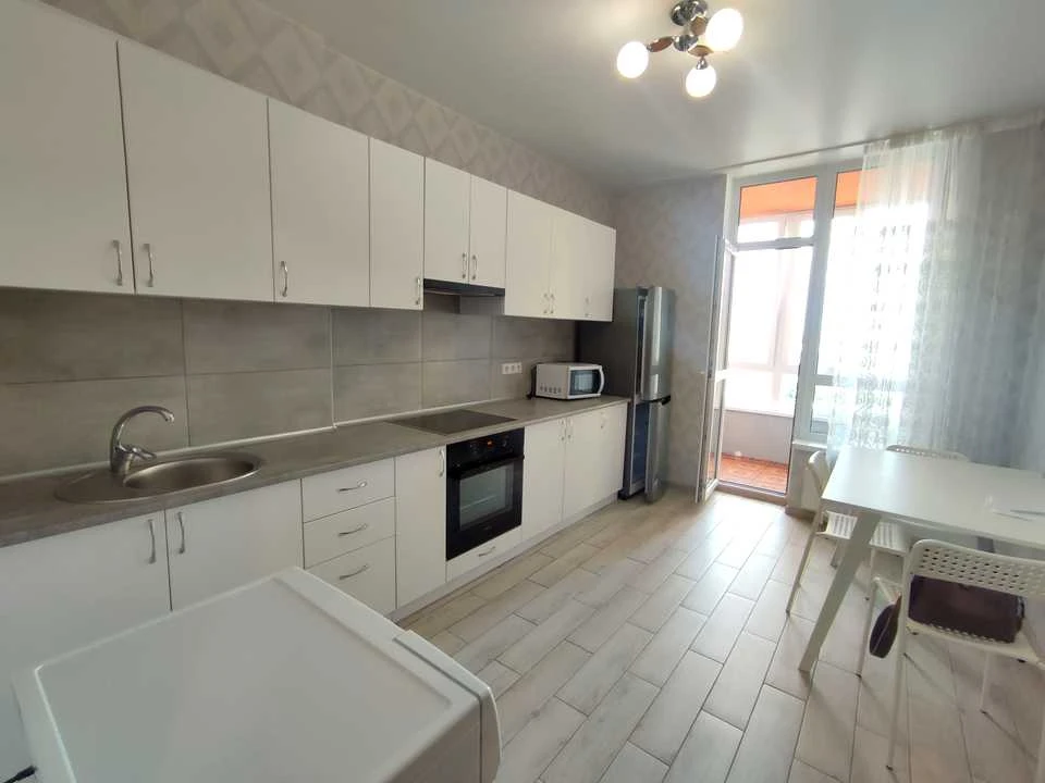 Apartment. Kahovska st.