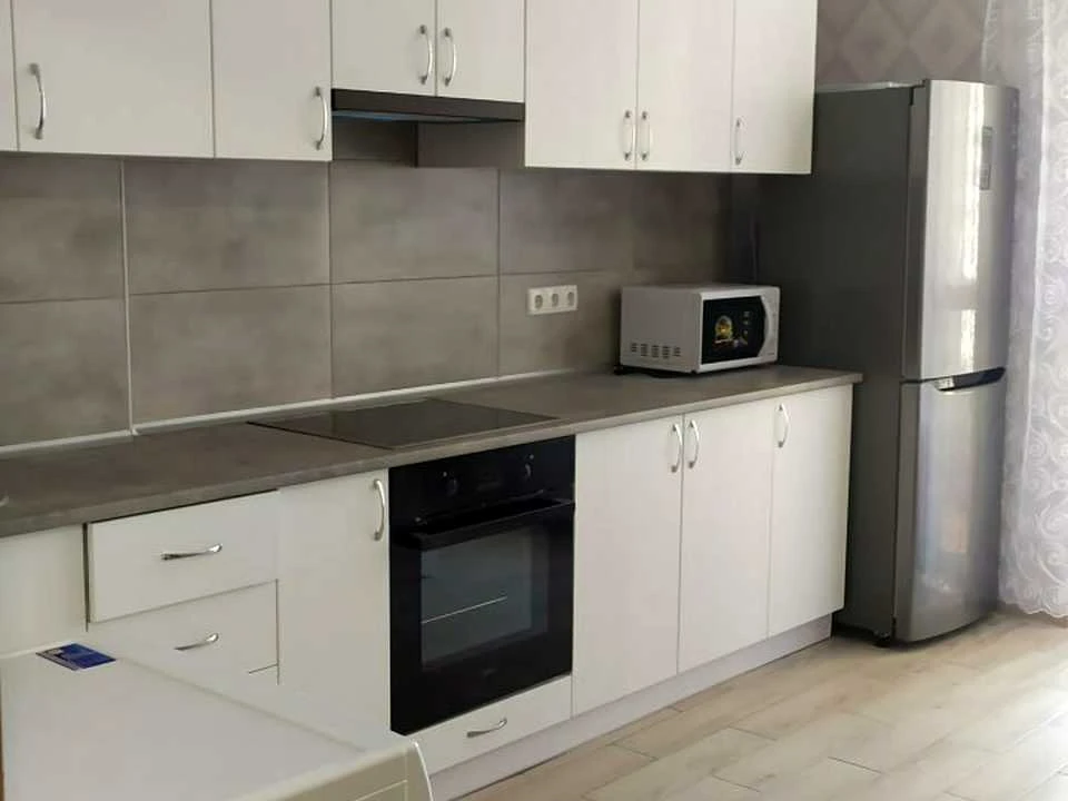 Apartment. Kahovska st.
