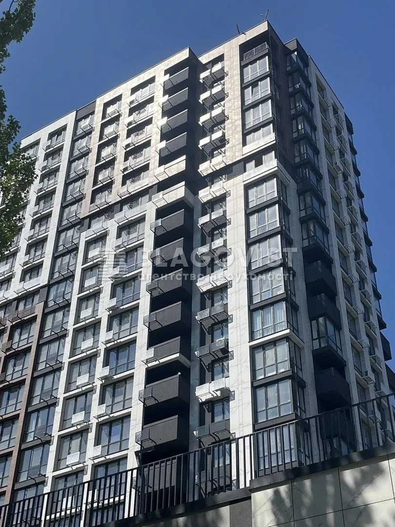 Продажа 4-комнатной квартиры в новом ЖК City Hub, Мокрий