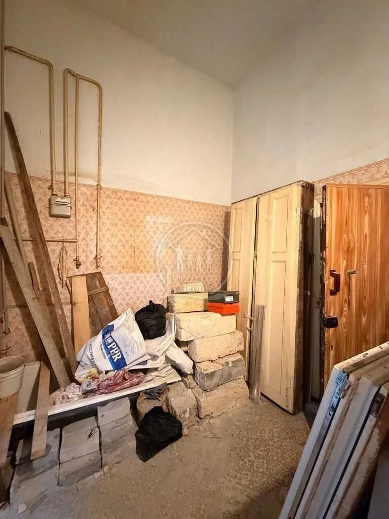 Продажа двухкомнатной квартиры в историческом центе КНЯЖЕСКА