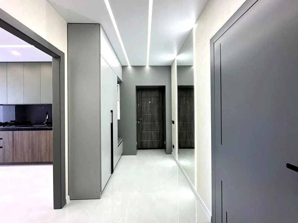 Квартира. Ивано-Франковск, Высочана ул.