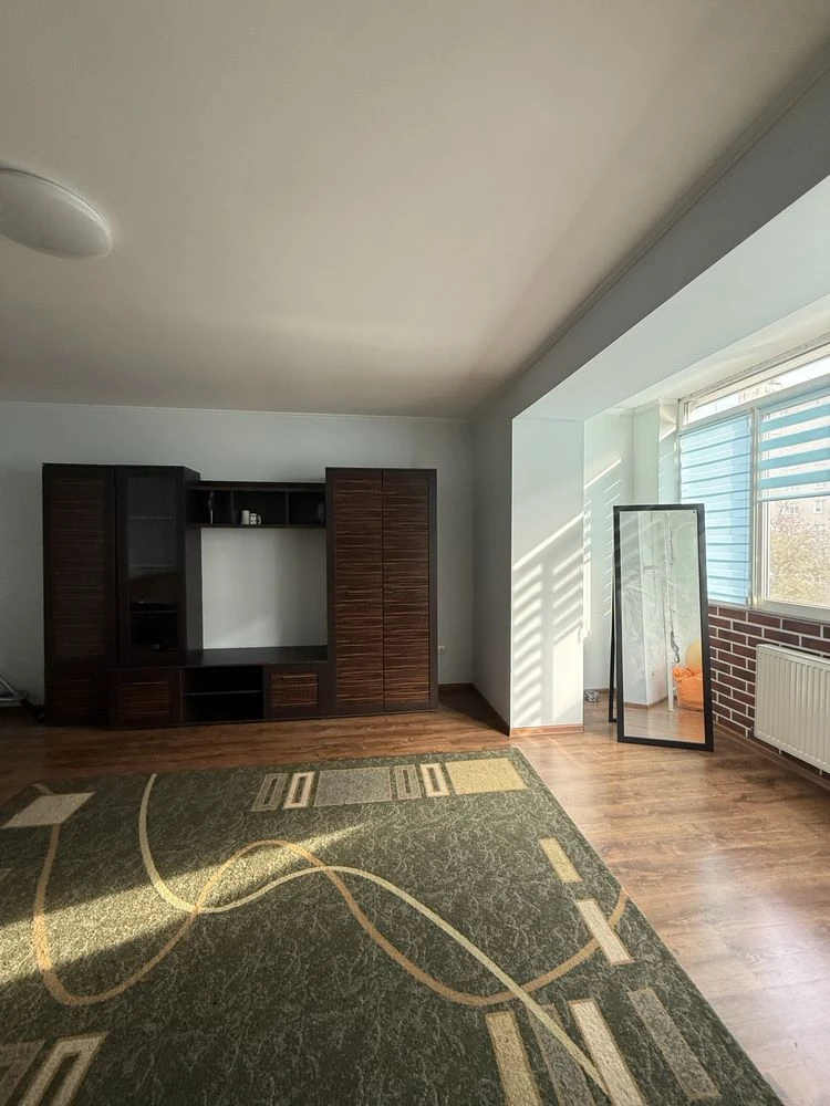 Sale of a 3-room new building on вул. Івасюка