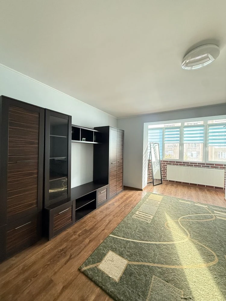 Sale of a 3-room new building on вул. Івасюка