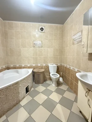 Sale of a 3-room new building on вул. Івасюка