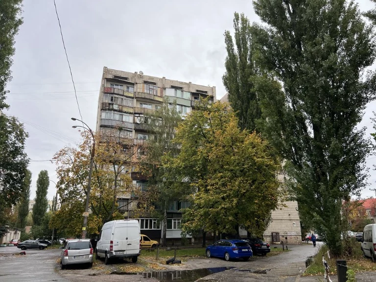 For Sale! 1-bedroom apartment in Nikolsk Borzhivka. Lesya K Street.