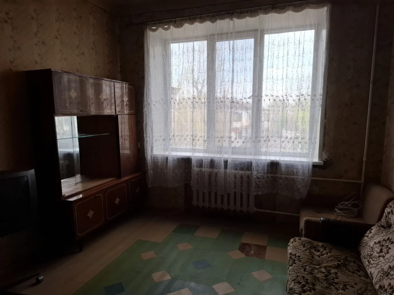 В продаже 2к Северный Слобожанский ул, Семафорная