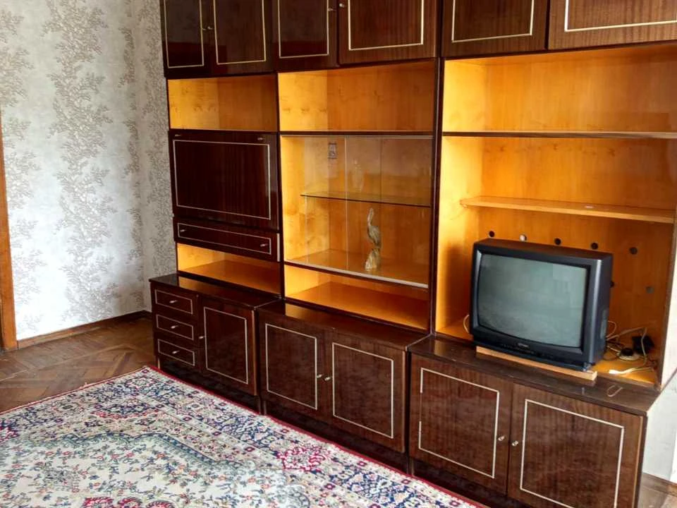 Apartment. Odesa, Akademika Korolyova Street