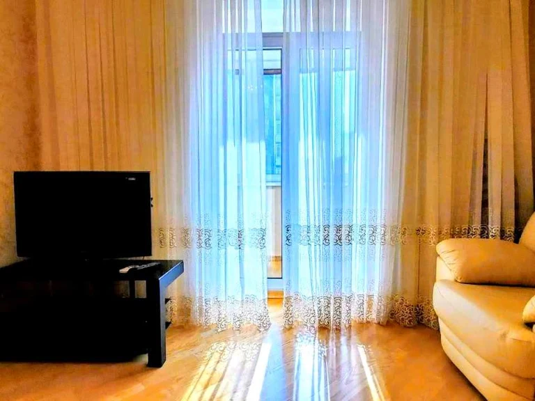 Apartment. Panas Myrny St, Kyiv