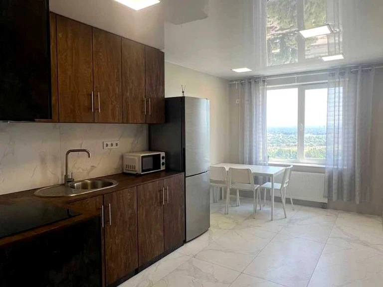 Apartment. Liso гірський street.