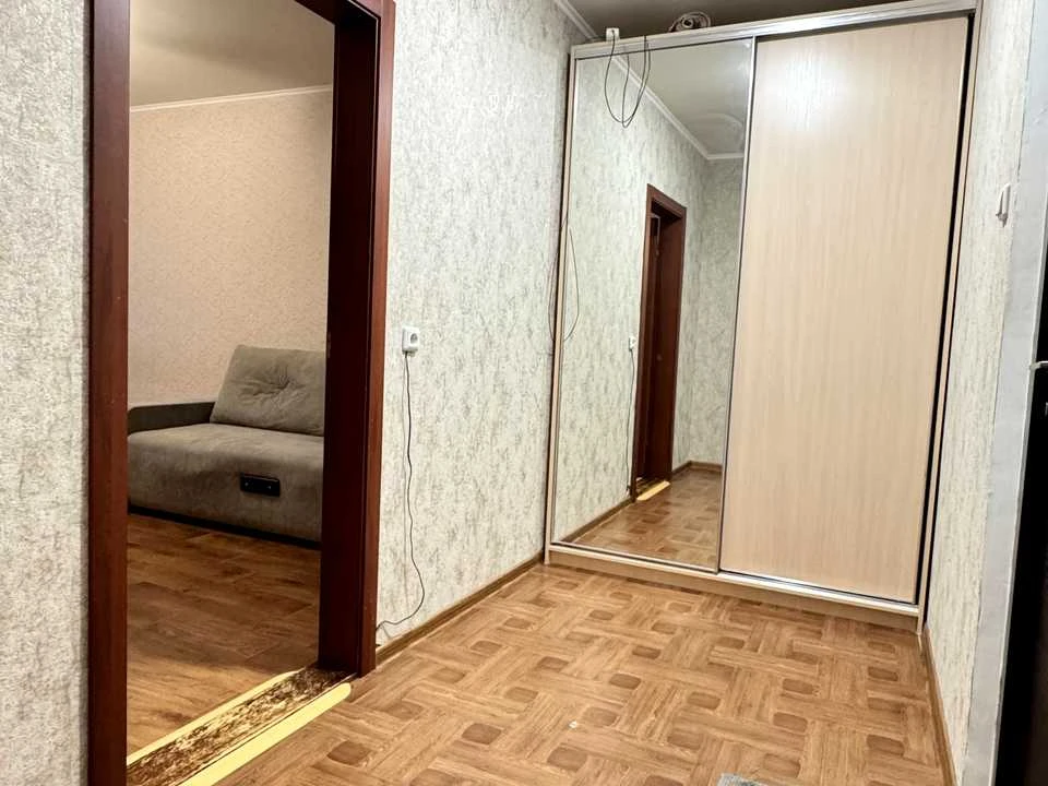 Apartment. Yasynuvat Street, Kyiv