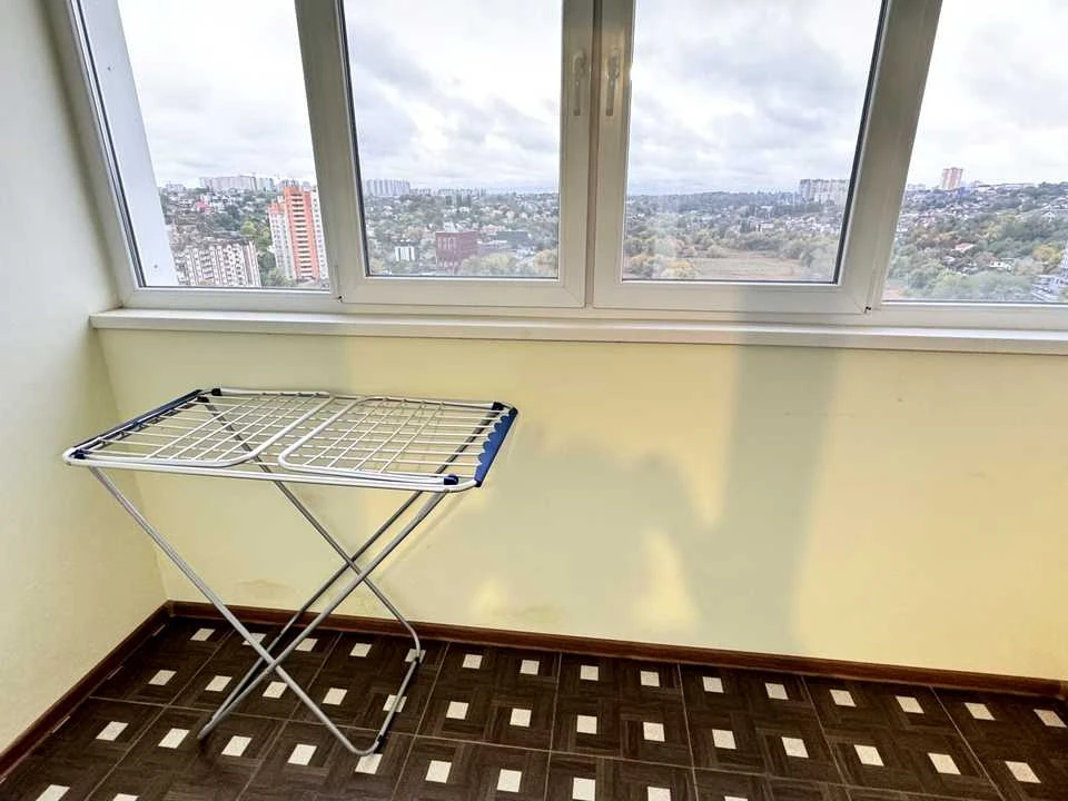 Apartment. Yasynuvat Street, Kyiv