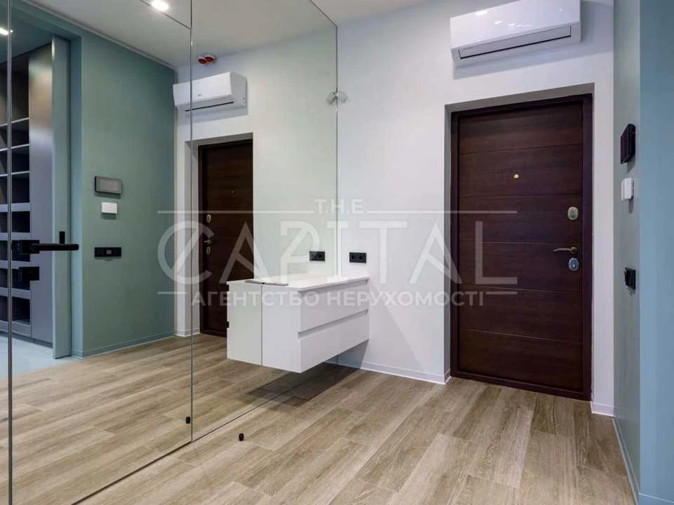 Apartment. Laboratory Street, Kyiv