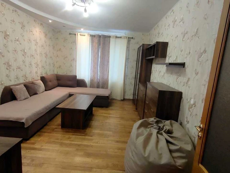 Apartment. Mykhola Lavrushyna st., Kyiv