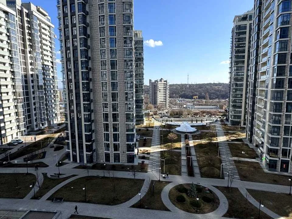 Квартира. Київ, вулиця Андрія Верхогляда