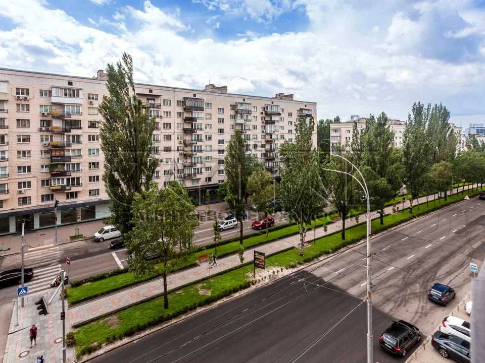 Квартира. Київ, бульвар Лесі Українки