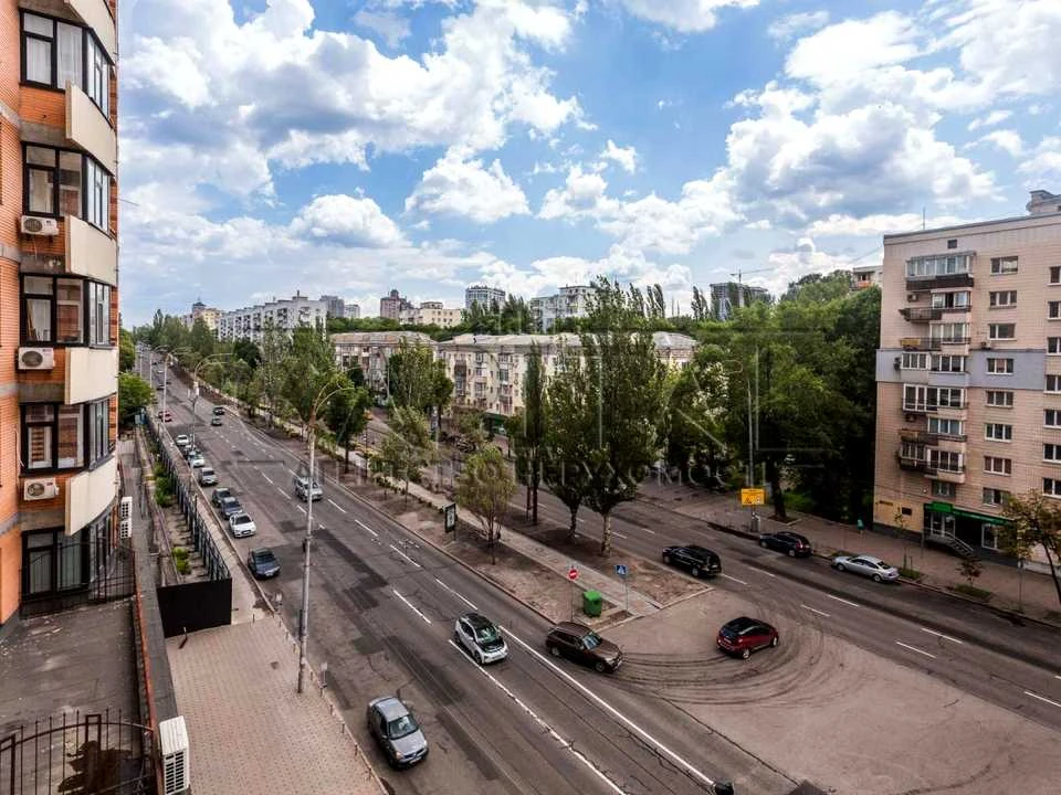 Квартира. Київ, бульвар Лесі Українки