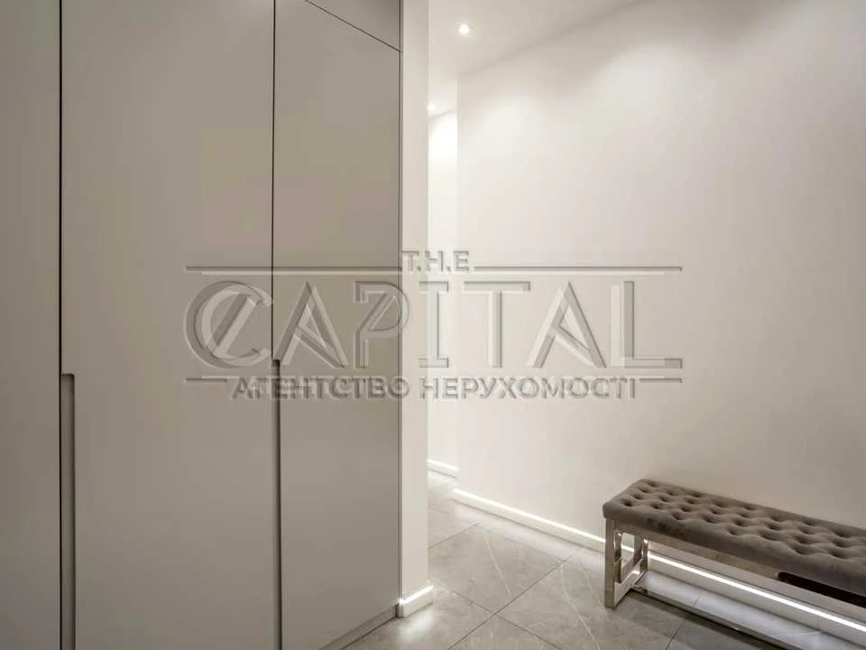 Apartment. Demianska Street, Kyiv