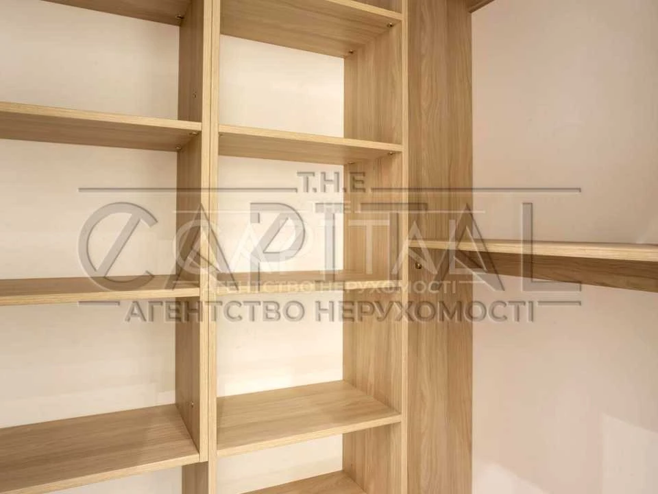 Apartment. Demianska Street, Kyiv