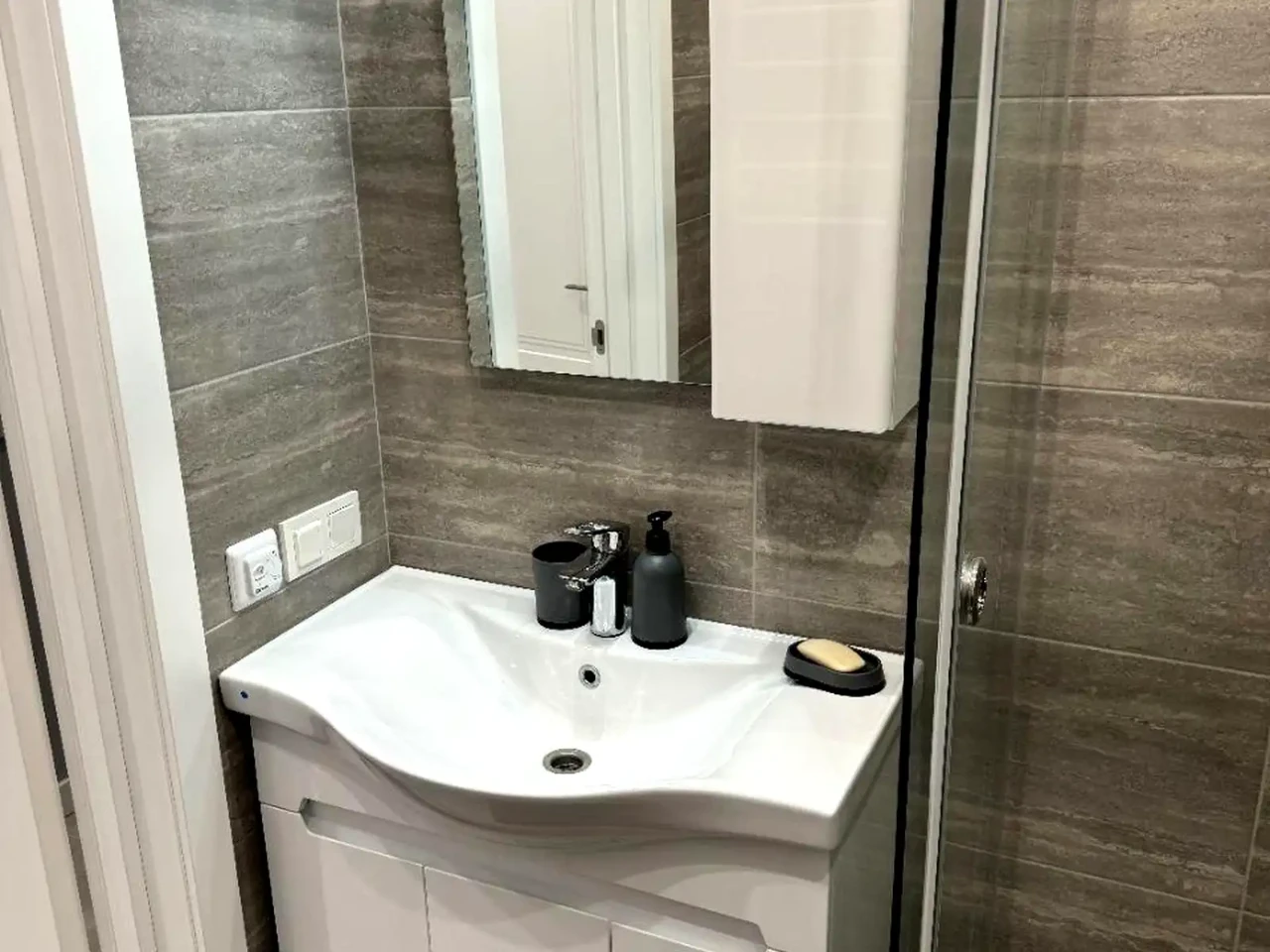 Оренда квартири 1-кімн. 39 м² 5/7 пов.