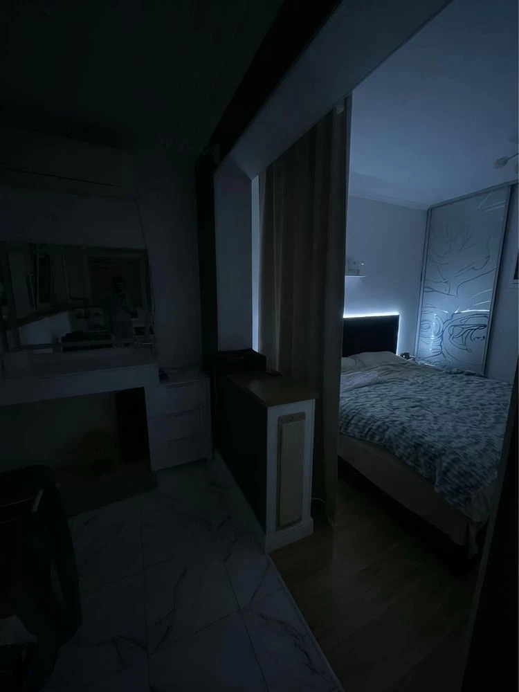 Продается 1-комнатная квартира на Лаврухина 16, 55м²/2