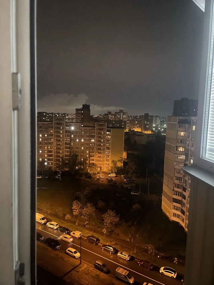 Продается 1-комнатная квартира на Лаврухина 16, 55м²/2
