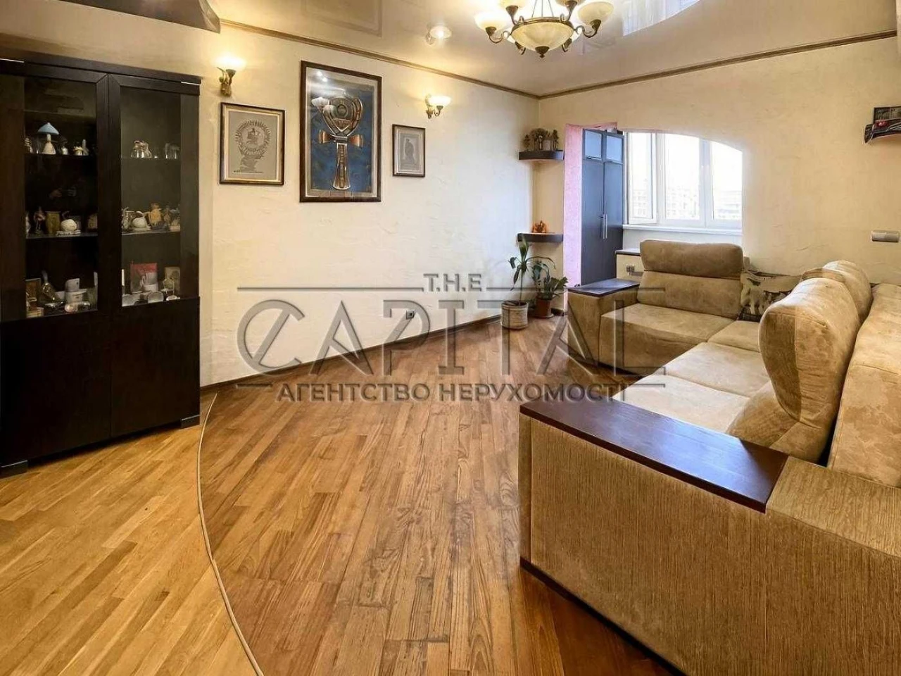Продаж 2-кімнатної квартири / 52 м² / Вирлиця / вул. Архітектора Ве