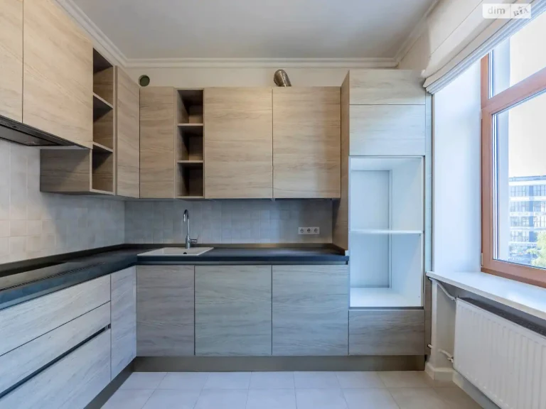 Apartment for Sale: Kudryavets