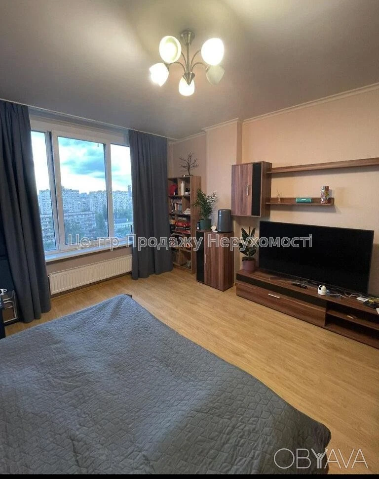 Однокомнатная квартира, 36 квадратных метров.