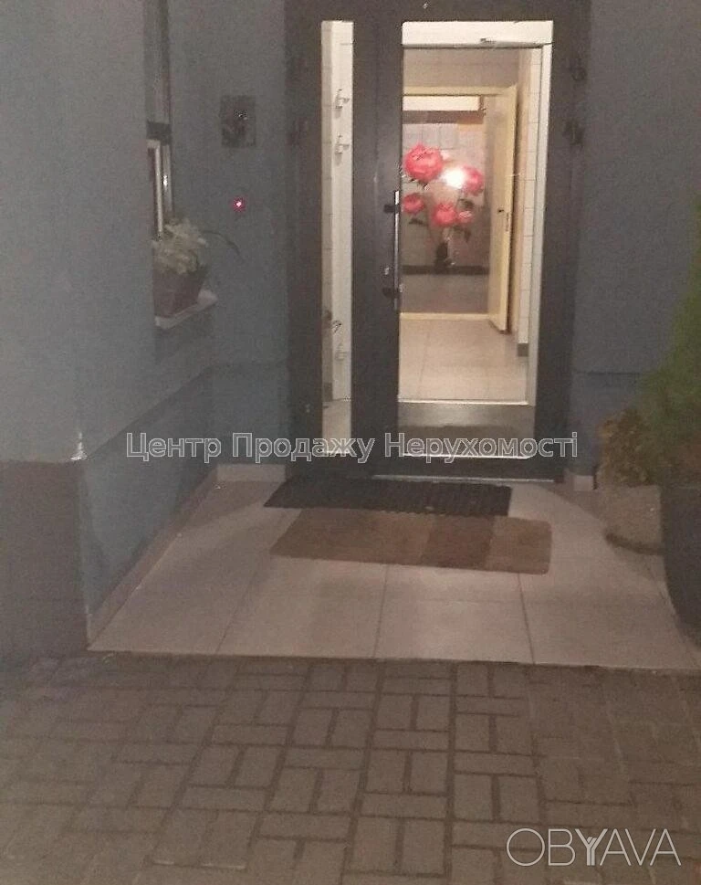 Однокомнатная квартира, 36 квадратных метров.