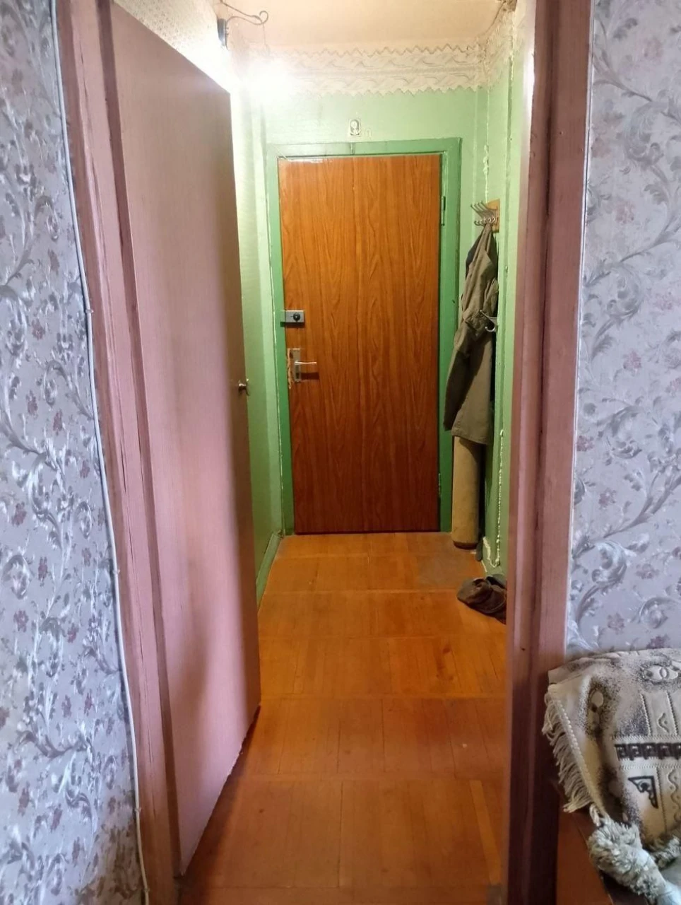 Продам 2-к квартиру, Тракторостроителей просп., 122А, Салтов