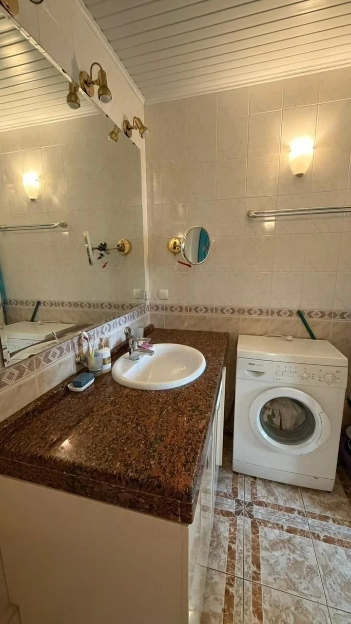 Продам 3-к квартиру, Гвардейцев Широнинцев ул., 28, Салтовка