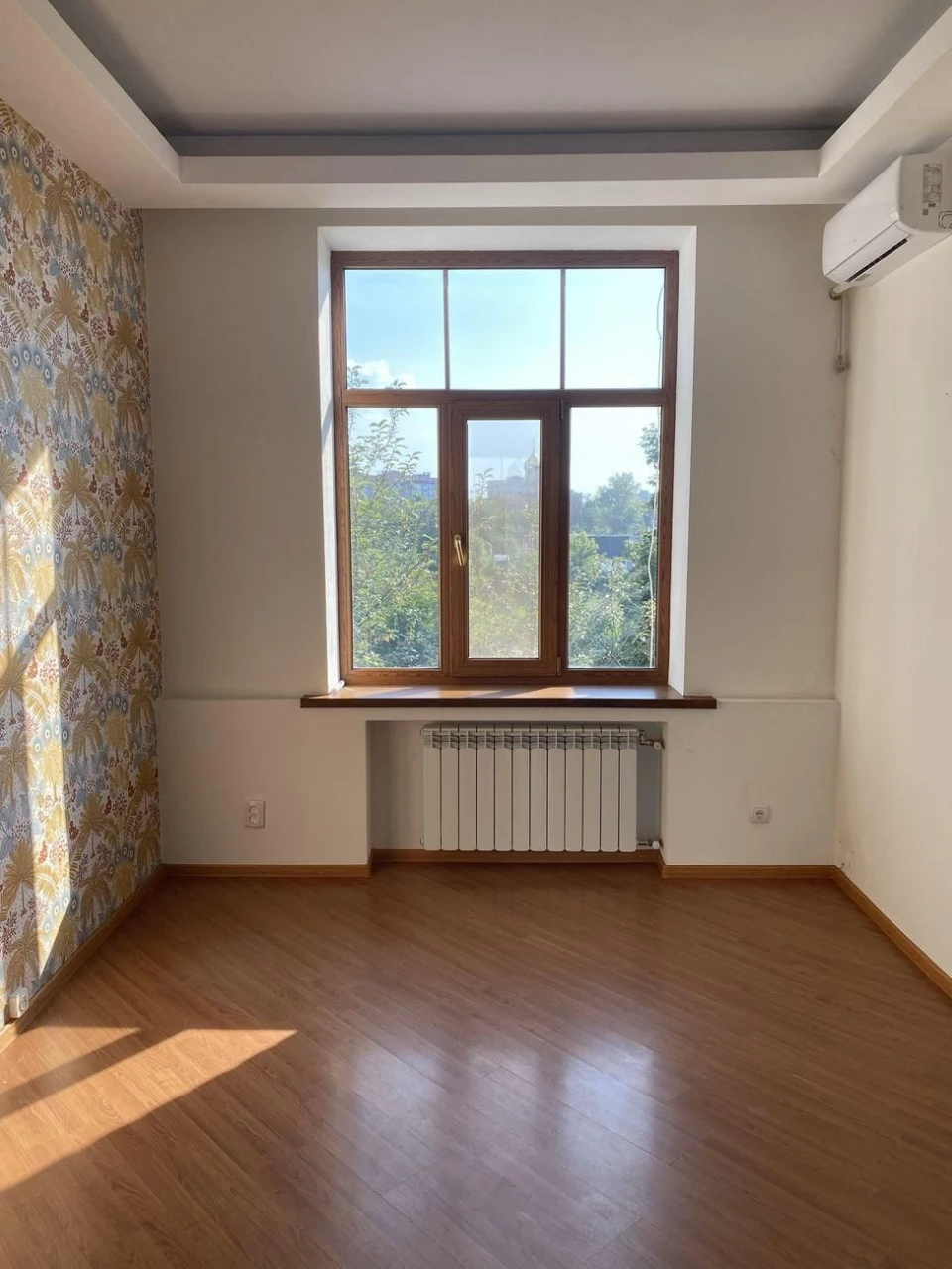 Продам двохрівневу 3-к квартиру, вул. Металіста, 8, Салтовка