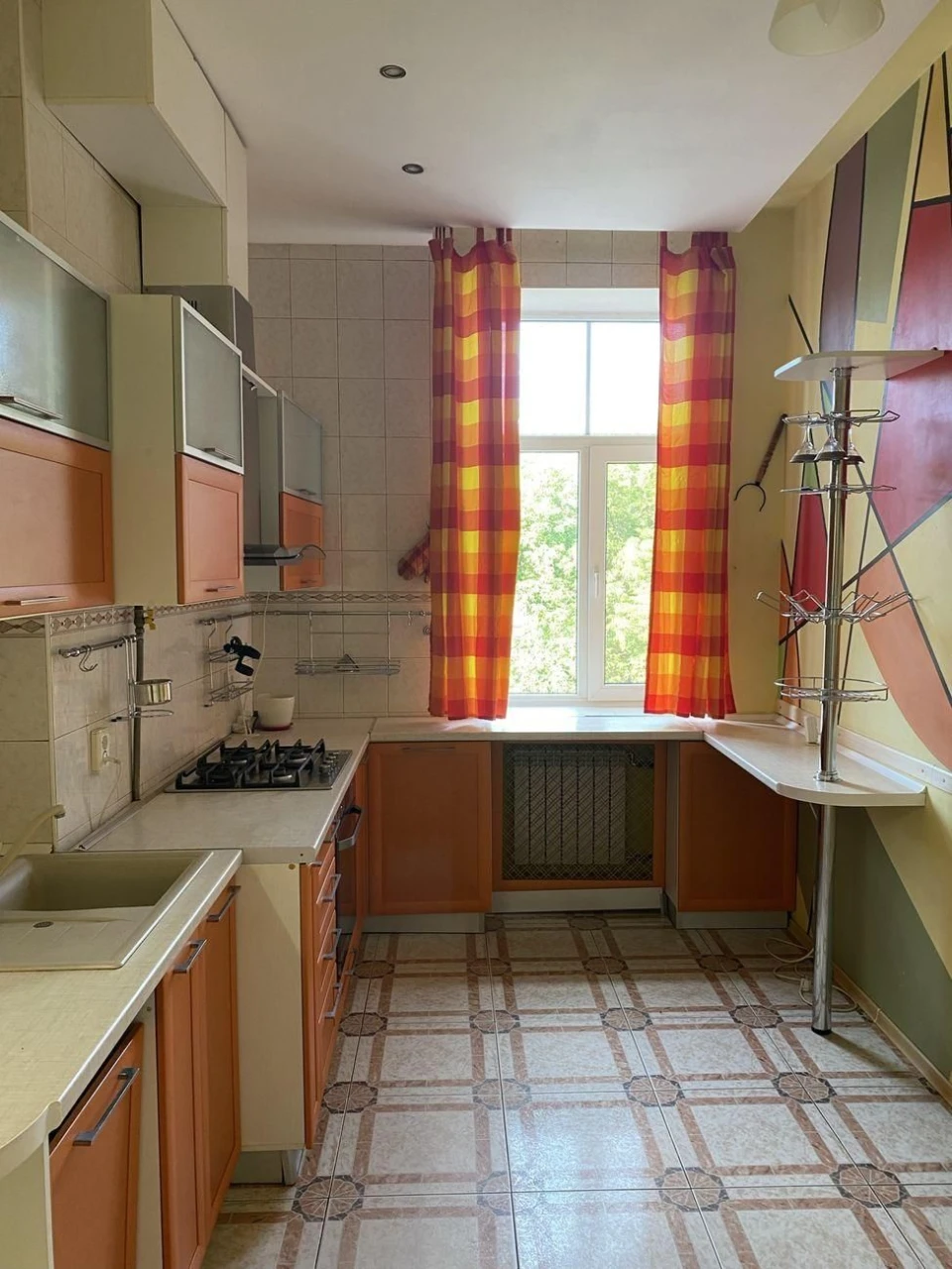 Продам двохрівневу 3-к квартиру, вул. Металіста, 8, Салтовка