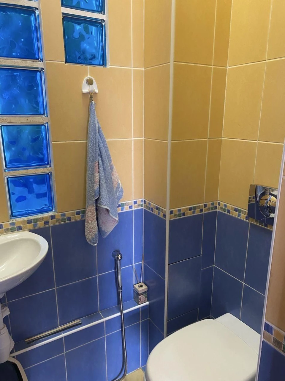 Продам двохрівневу 3-к квартиру, вул. Металіста, 8, Салтовка