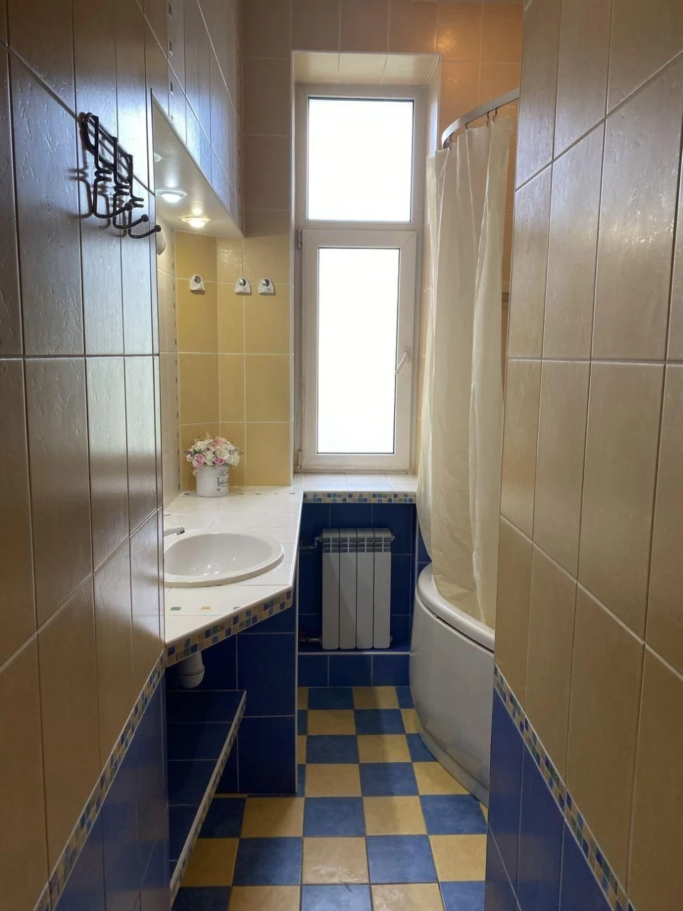 Продам двохрівневу 3-к квартиру, вул. Металіста, 8, Салтовка