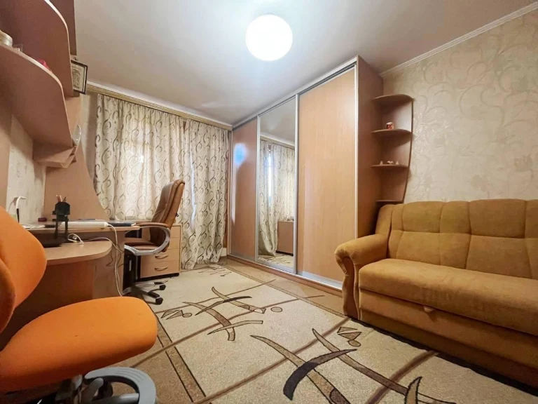 Продаж 3-кімнатної квартири в Салтовці, 524 м/р, вулиця Бучми, 8а