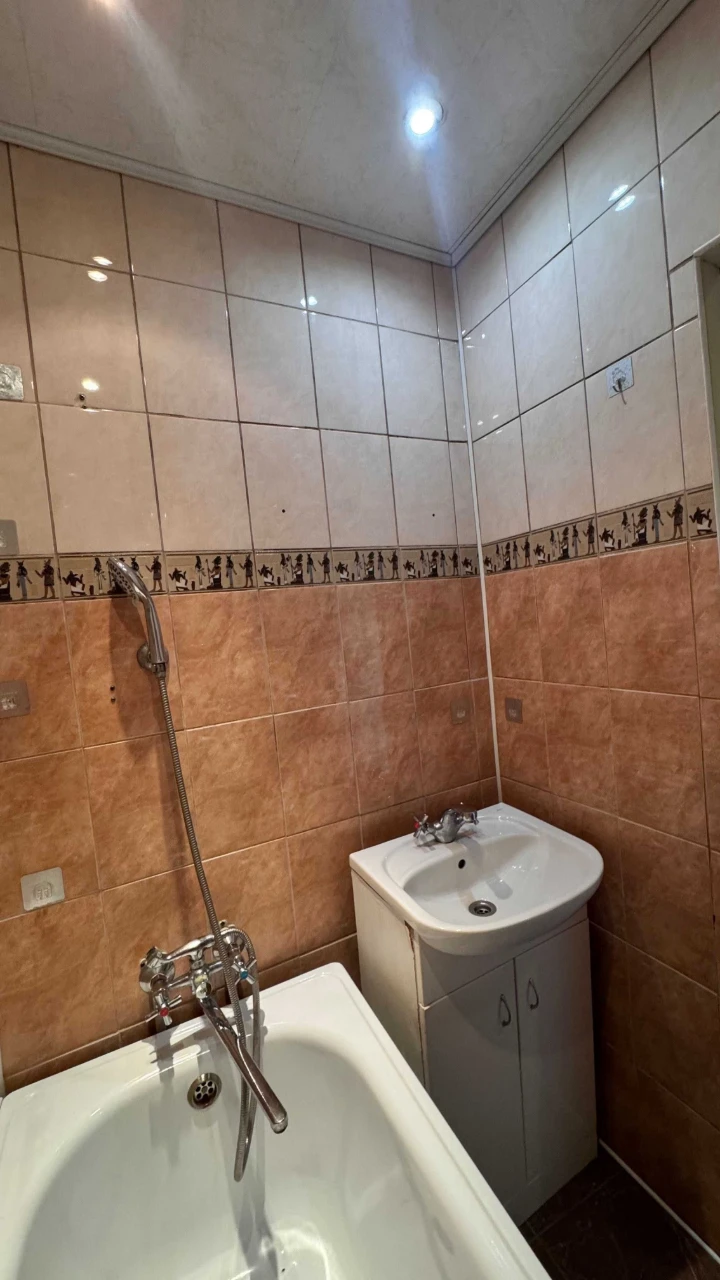 For Sale 2-bedroom apartment in the "New Houses" area