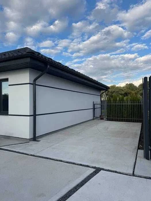 Sale of a one-story house with gas! 10 minutes from the metro