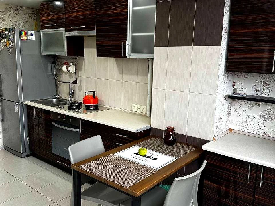 Apartment. Odessa, Novoselskoho st.