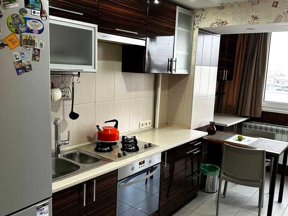 Apartment. Odessa, Novoselskoho st.