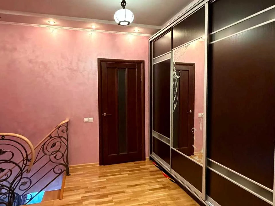 Квартира. Івано-Франківськ, вулиця Осипа Сорохтея