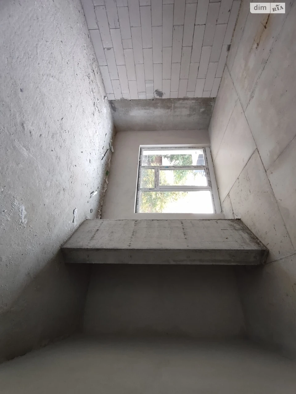 Apartment for Sale - Pasichna