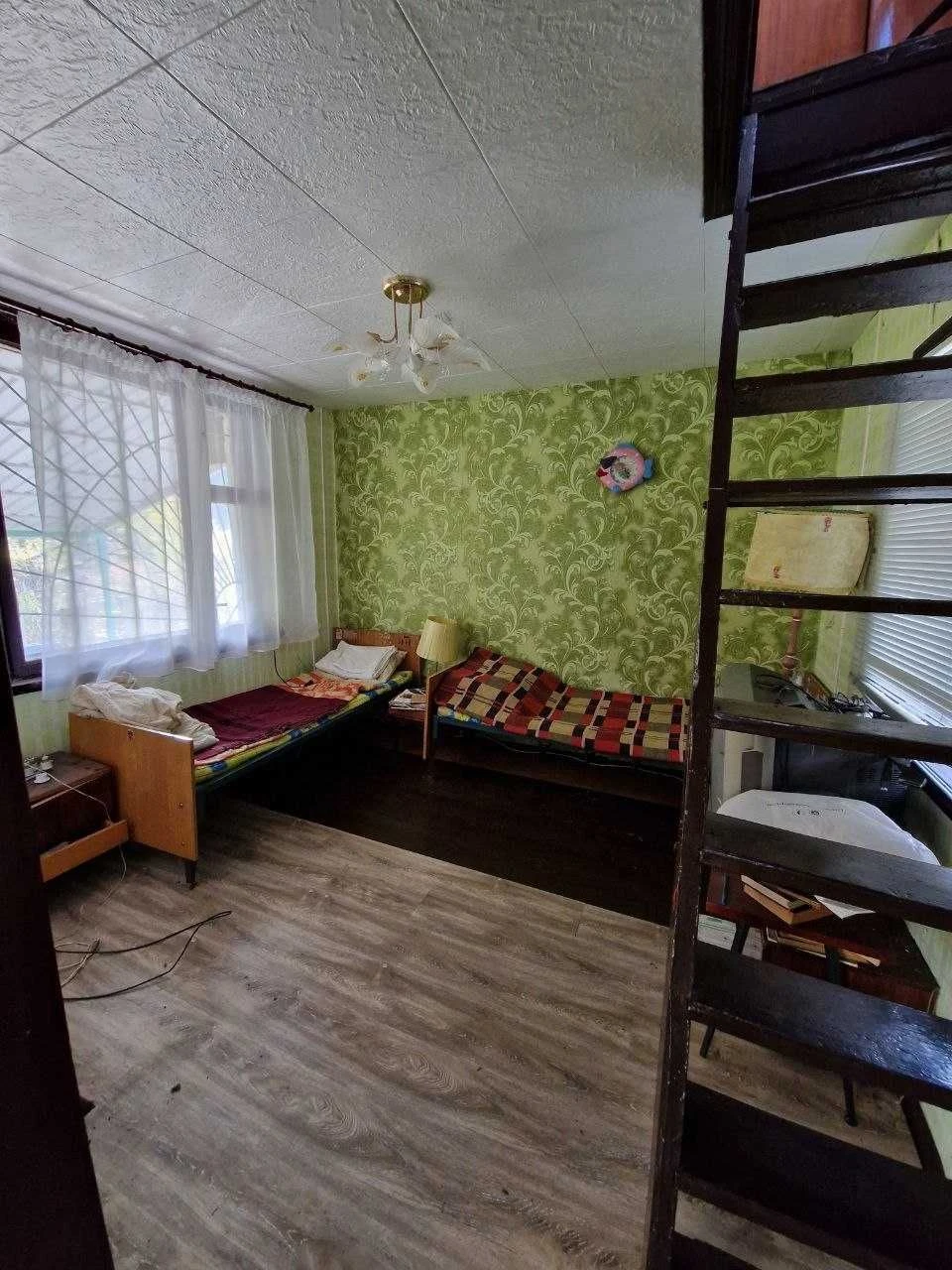 Country house for sale in ST Yuliivne