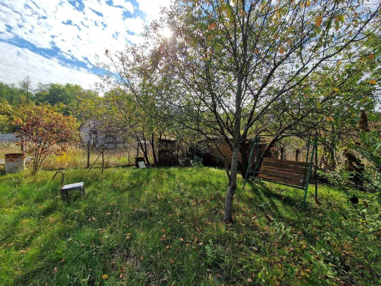 Country house for sale in ST Yuliivne