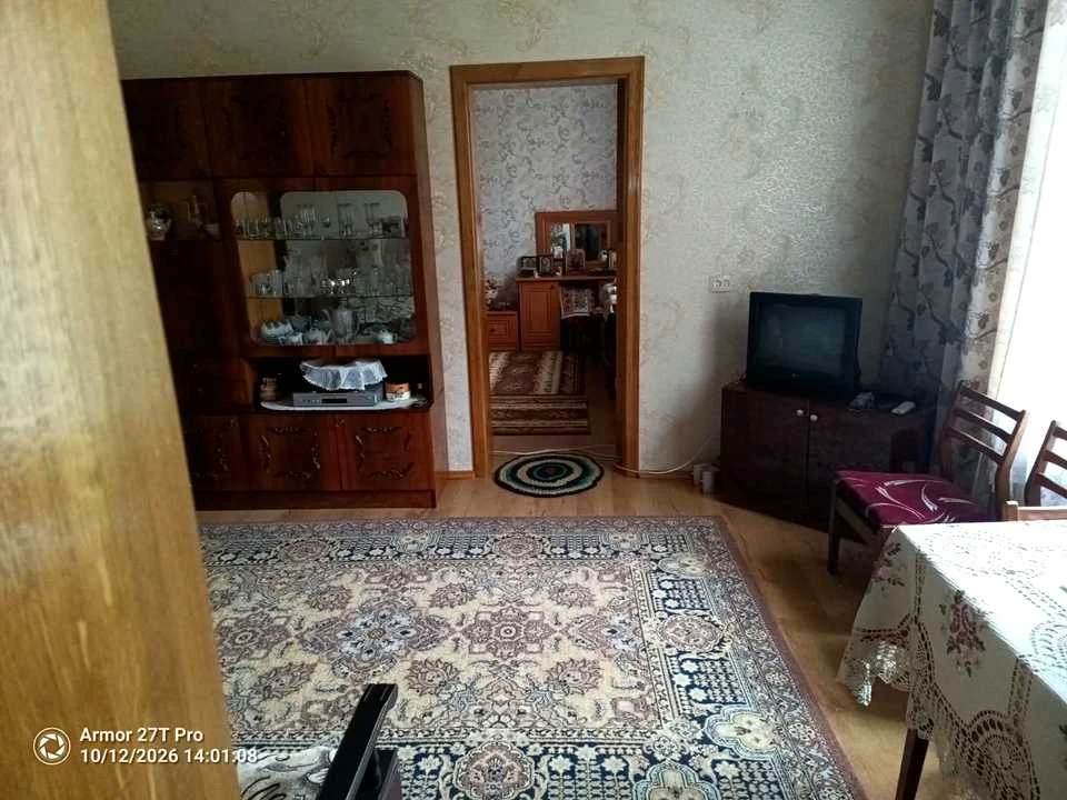 House. Chernigov, Priвокзальная street.