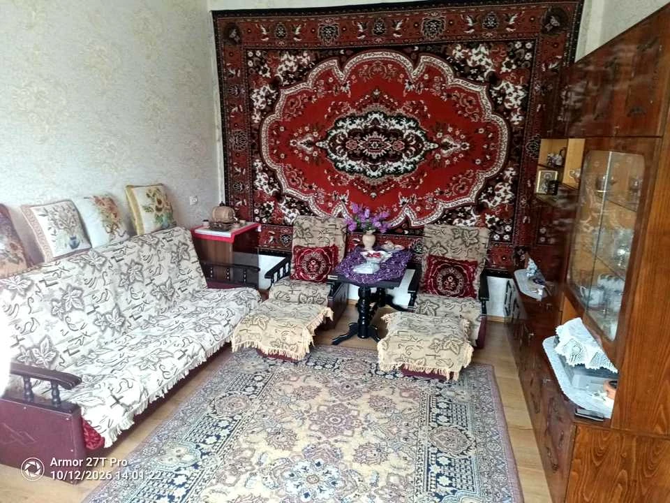 House. Chernigov, Priвокзальная street.