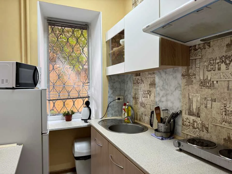 Apartment. Bogdan Khmelnytsky Street, Kyiv