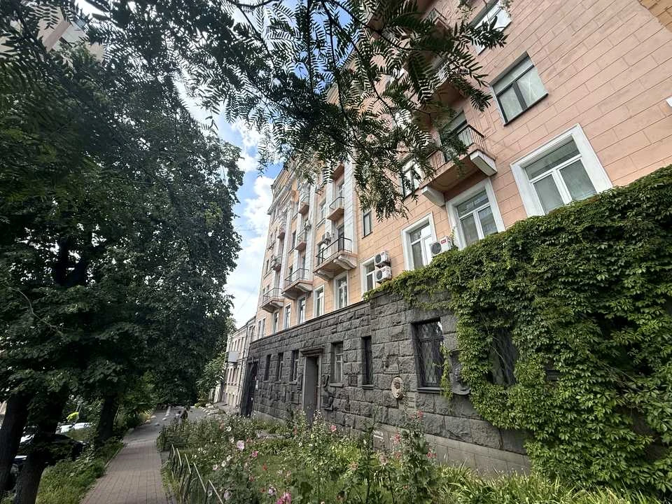 Apartment. Bogdan Khmelnytsky Street, Kyiv