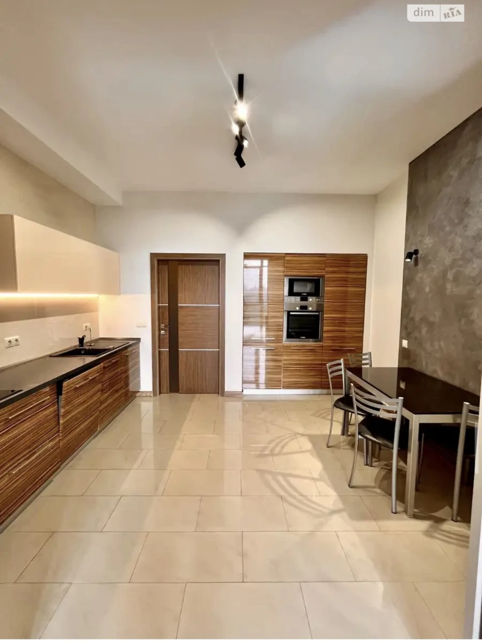 Long-Term Rental Apartment, Solomyanka